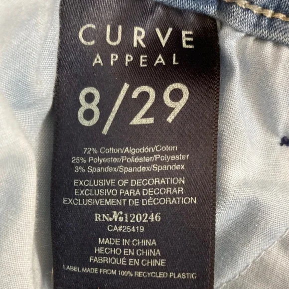 Light Wash High-Rise Skinny Jeans - Women's - Picture 14 of 14